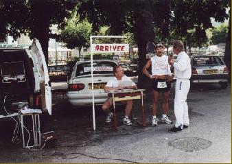 Arreau (Hautes-Pyrénées): Arrivée de la demi-étape le mercredi 19 Juillet 2000